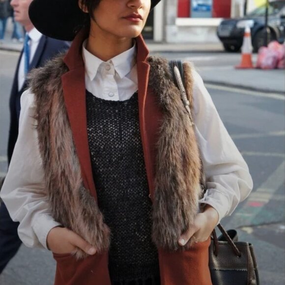 Zara | Faux-Fur Long Wool Vest - Picture 1 of 4